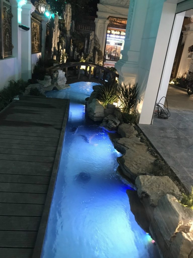 https://hoaquavienfarmstay.com/wp-content/uploads/2018/04/z272387586369983887997f558f3f3326e0e2081d082b8-225x300.jpg